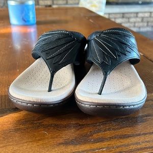 Clark’s Phebe Pearl Sandals - Size 7